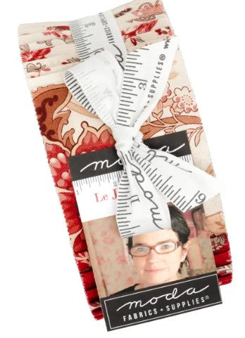 Moda -Jelly Roll - "Le Jardin Rouge" -  2.5"x 44" -40 pcs